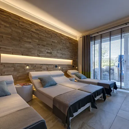 Restaurant Burg-klause 버그아프페마른