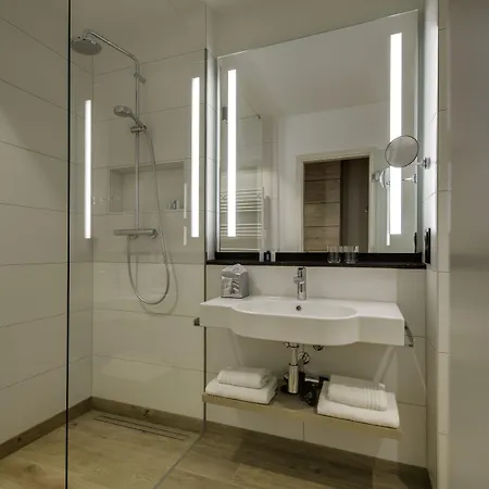 Restaurant Burg-klause 4*