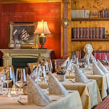 Restaurant Burg-klause 4*