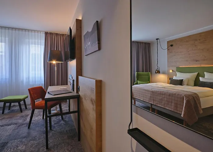 Hotel Restaurant Burg-klause 4*